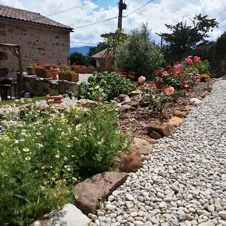 Bed and Breakfast Kassanos "La Garenne" Privas Exterior foto